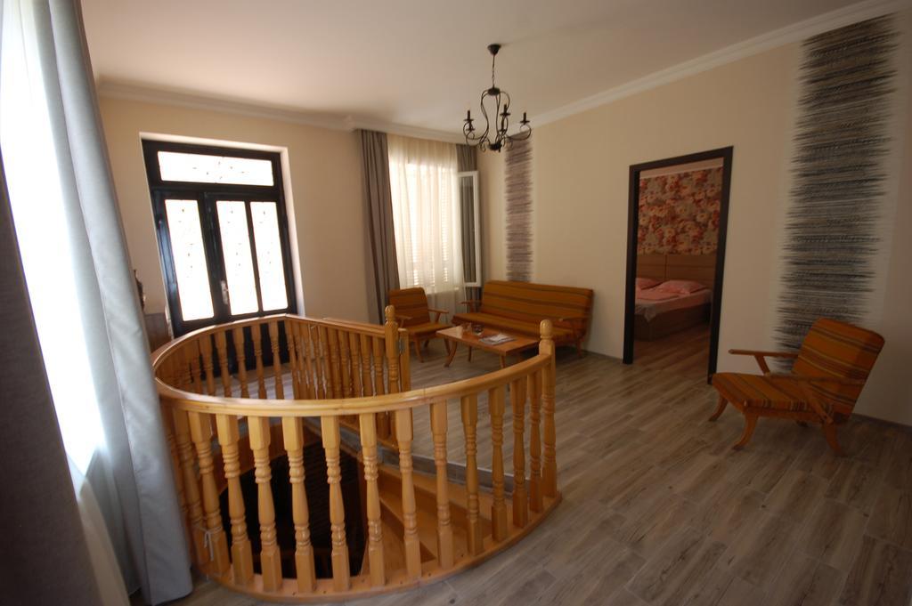 Guest House Aisi Сигнахи Экстерьер фото